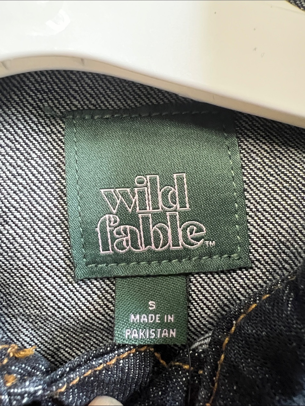 NWT Wild Fable Sleeveless Cropped Denim Trucker Vest Small Dark Blue - Picture 5 of 6